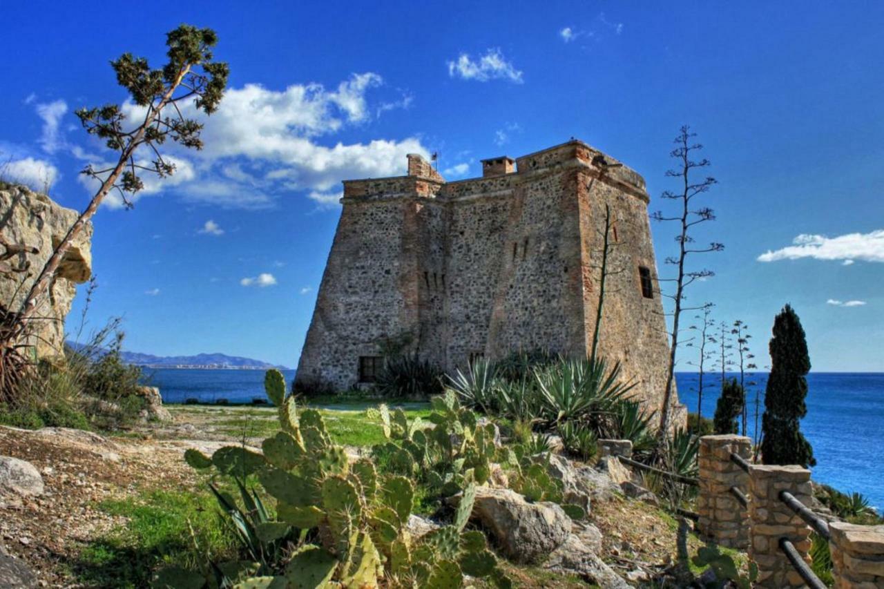 Tropical Andalusian Place Almuñécar Екстериор снимка